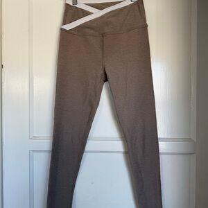 Beyond Yoga Tan and White Leggings